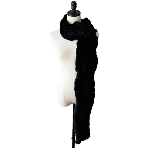Sak’s Fifth Avenue Black Rabbit Fur Scarf - Picture 3 of 7
